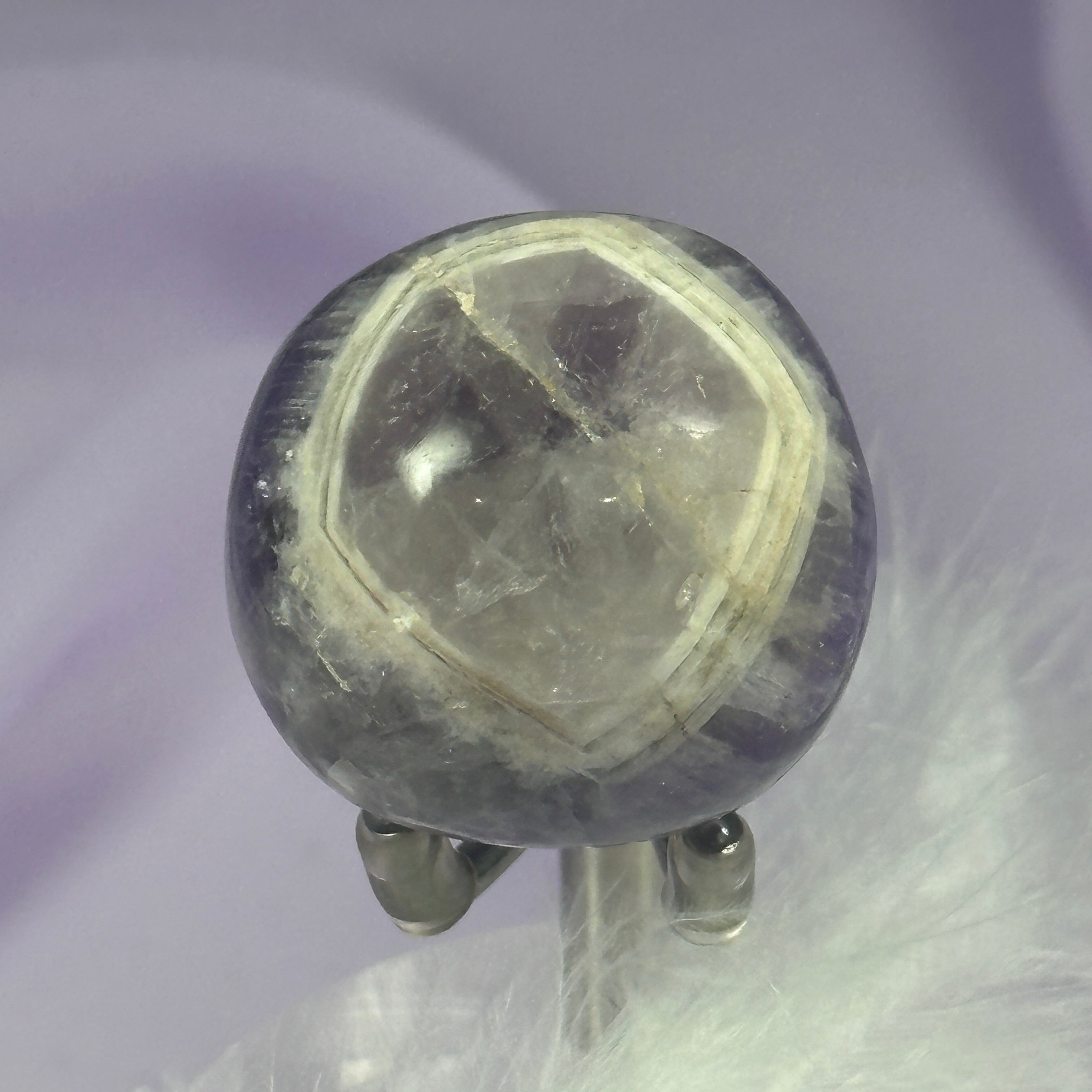 Large Amethyst crystal tumble stone 'with eye' 37g SN51460