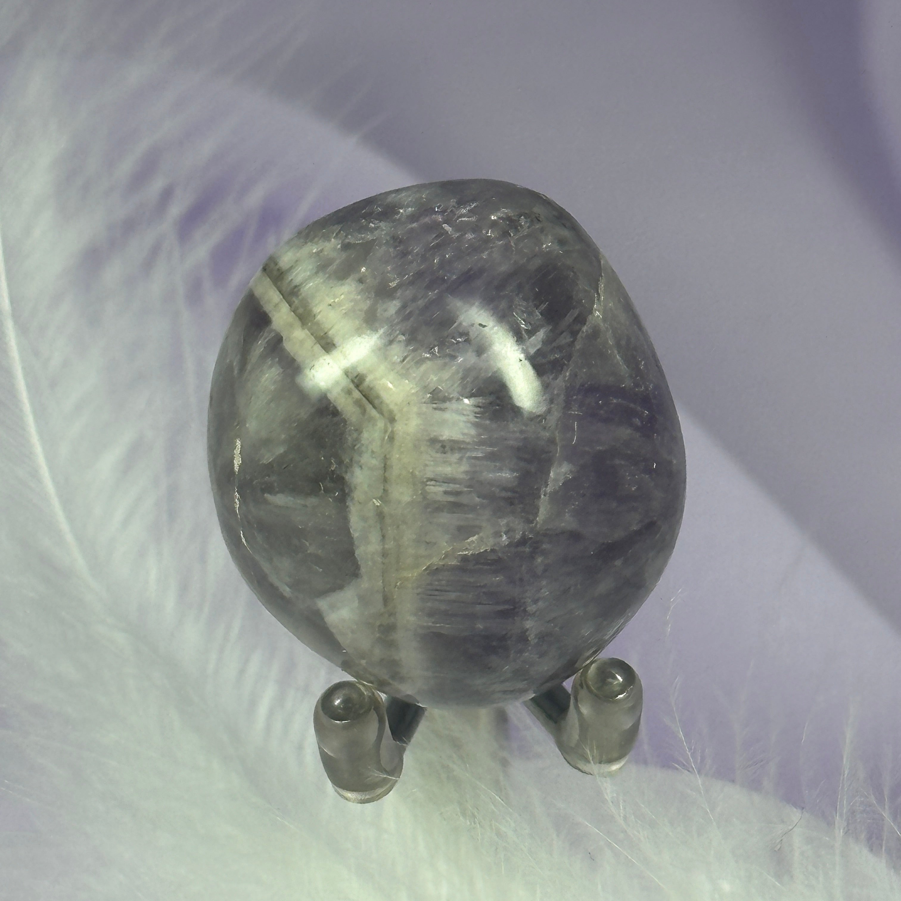 Large Amethyst crystal tumble stone 'with eye' 27g SN51462