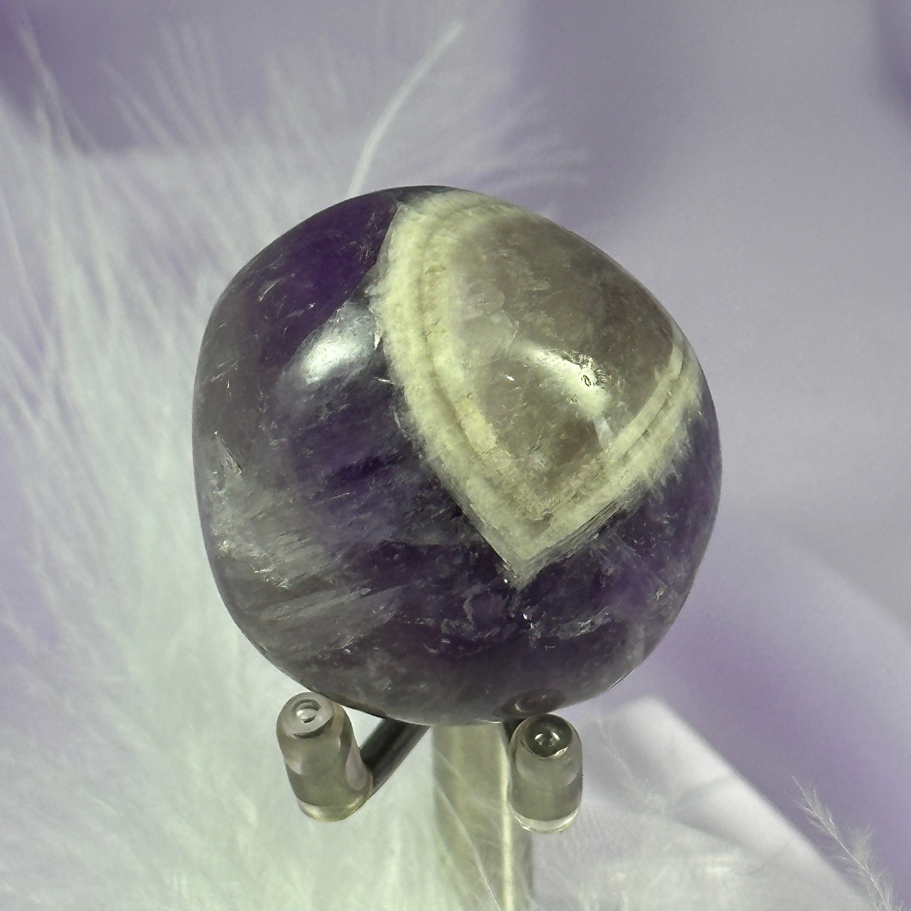 Large Amethyst crystal tumble stone 'with eye' 29g SN51466