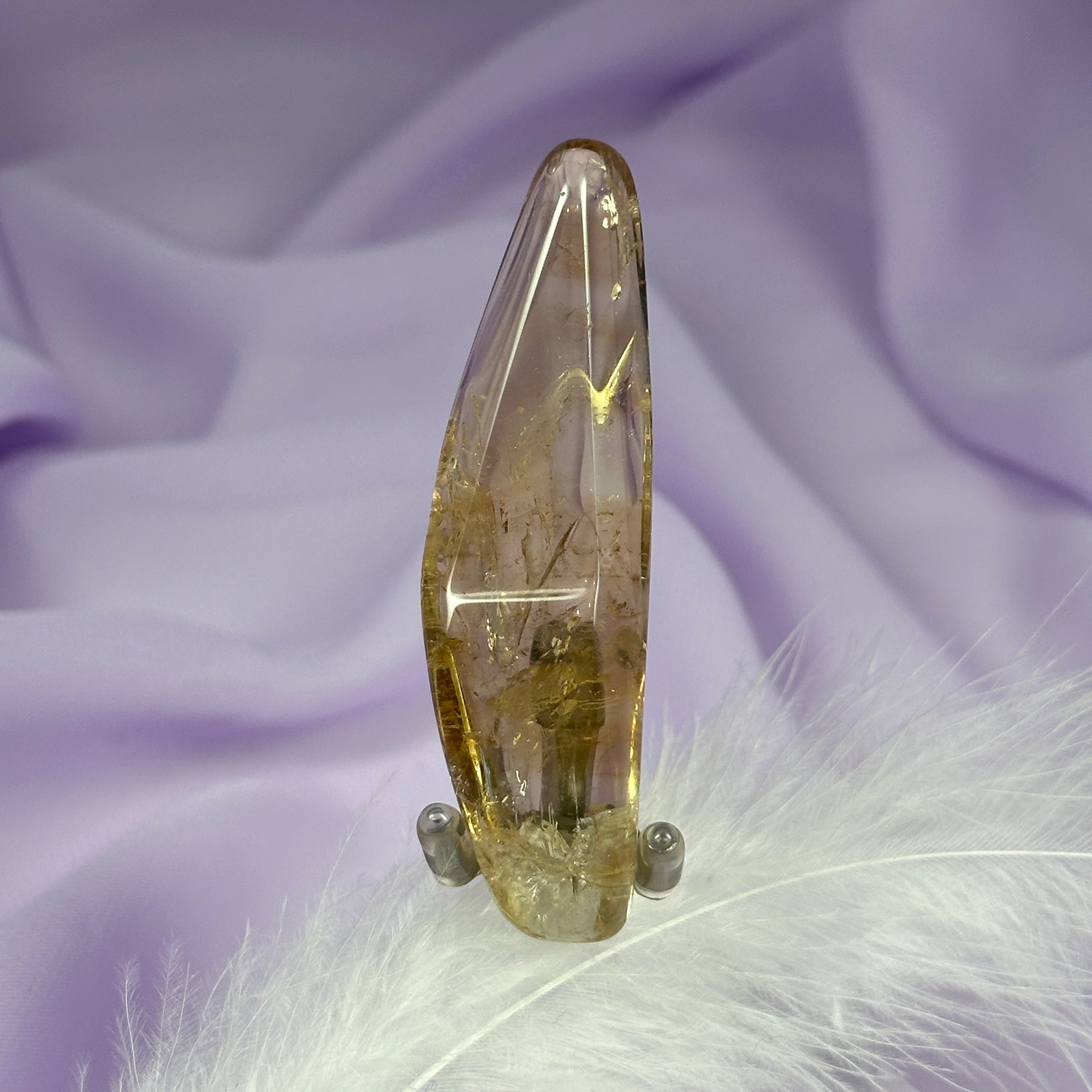 AA soft polished point Natural Citrine..not heated 26g SN50838