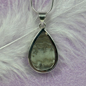 925 Silver Crazy Lace Agate crystal pendant 4.5g SN55157
