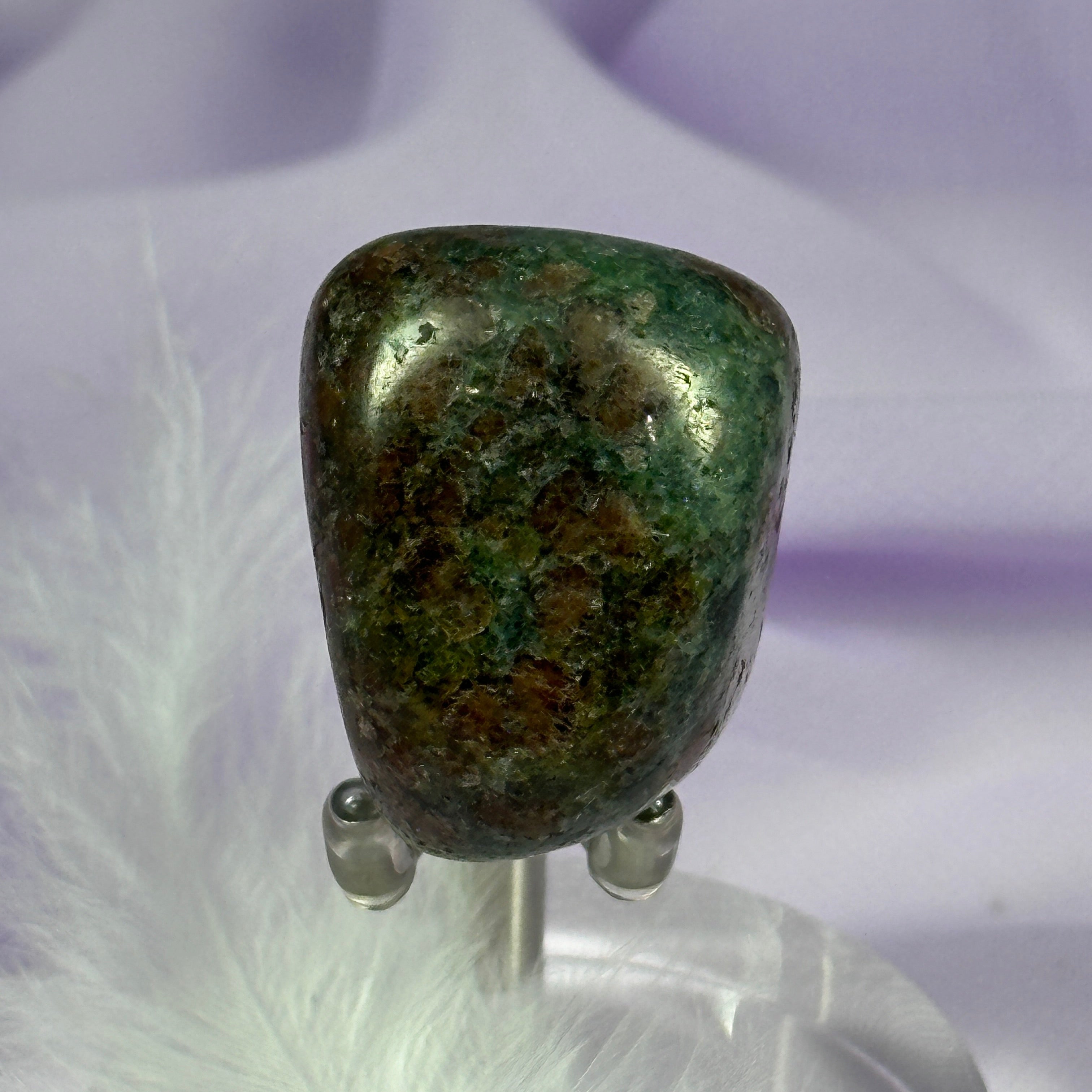 Rare jumbo size Eclogite crystal tumble stone 46g SN56033