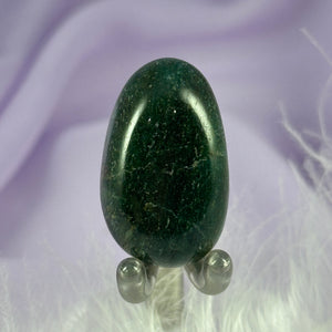 Fuchsite in Quartz tumble stone 'The Healers Stone' 13.6g SN19127