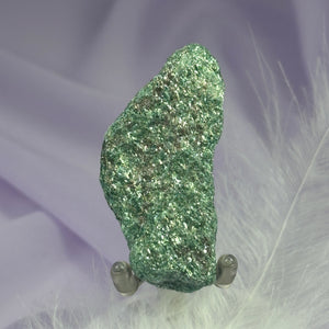 Small sparkly natural piece of Fuchsite 'The Healers Stone' 14.1g SN49560