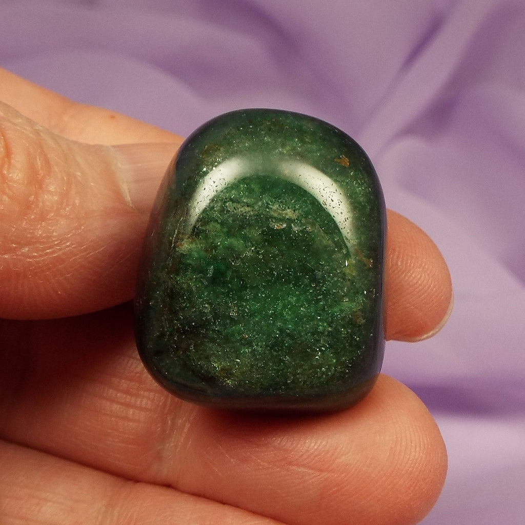 Fuchsite in Quartz tumble stone 'The Healers Stone' 17.7g SN26440