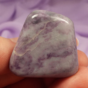 Clearance - Rare Kammererite and Serpentine smooth stone 27g SN33678