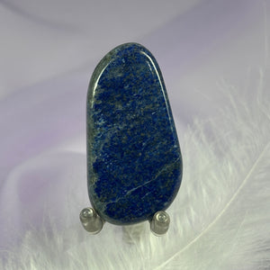 Beautiful deep blue Lapis Lazuli tumble stone 18.0g SN23656
