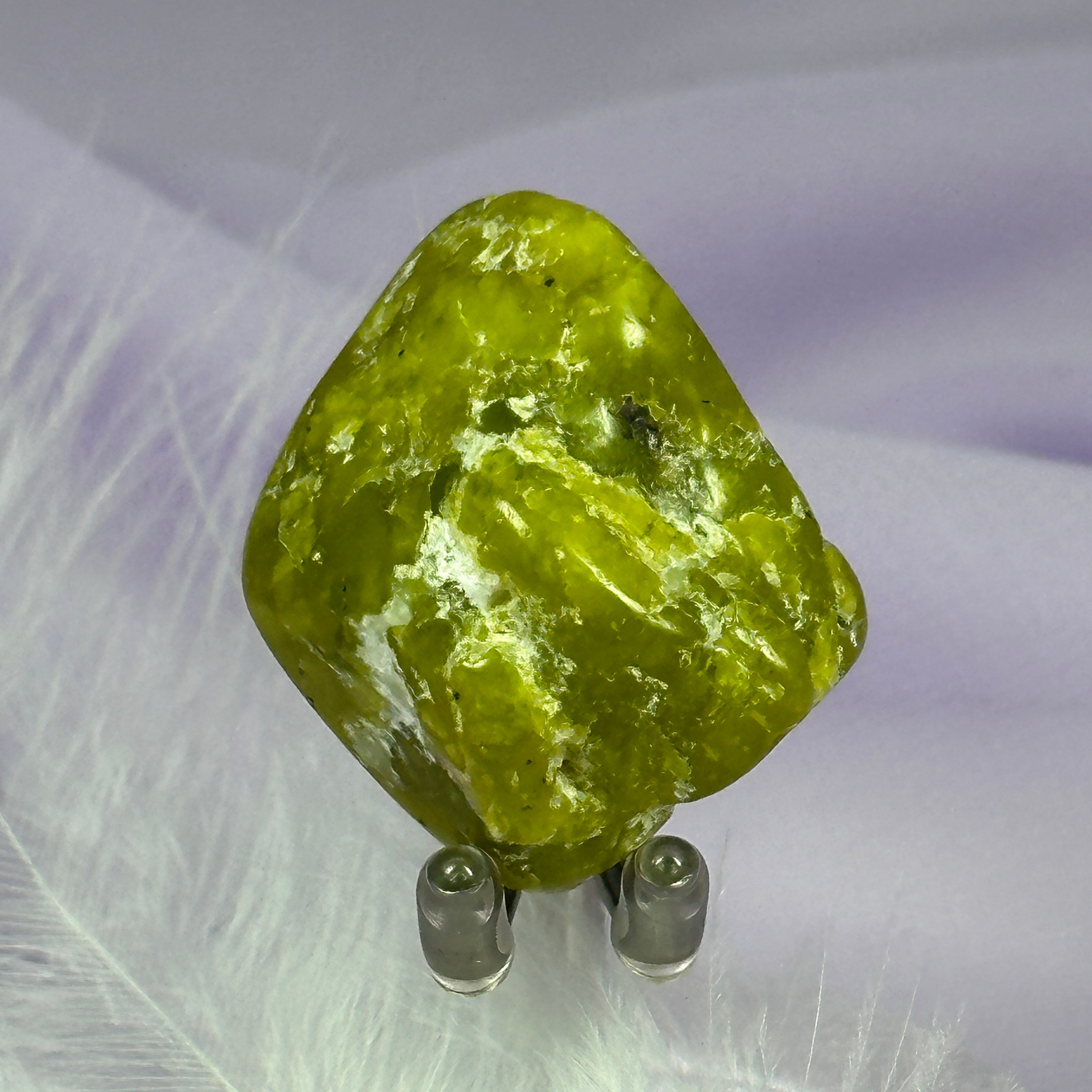 Rare Lizardite, Serpentine crystal tumble stone 16.2g SN56159