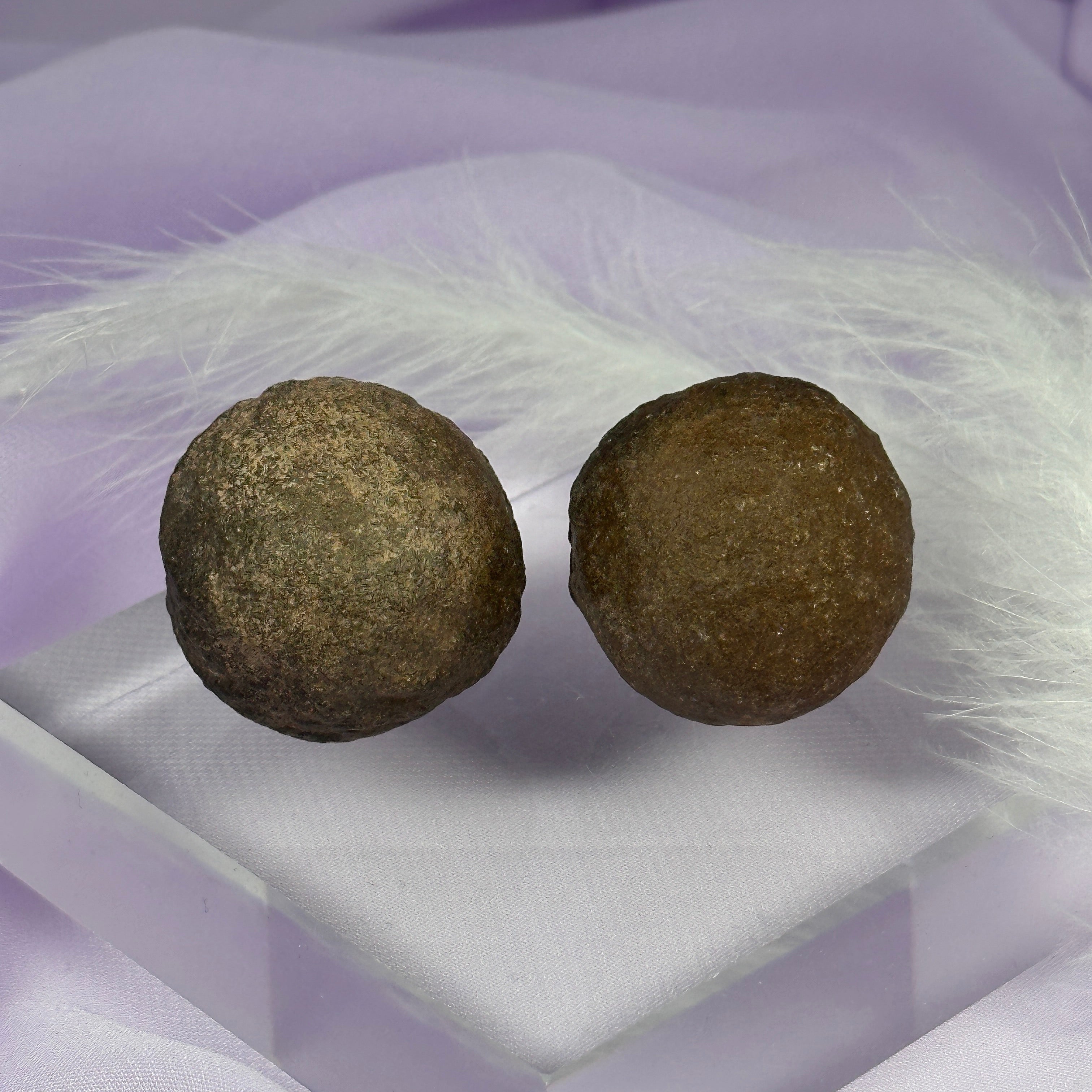 Pair of Moqui Marbles, Shaman Stones 67g SN55368