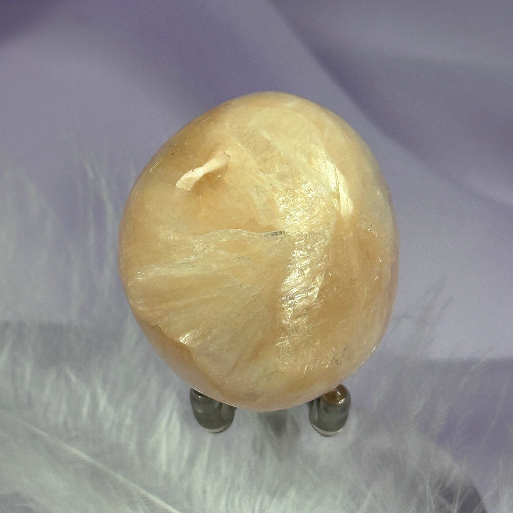 Jumbo Peach Stilbite crystal tumble stone 35g SN56149