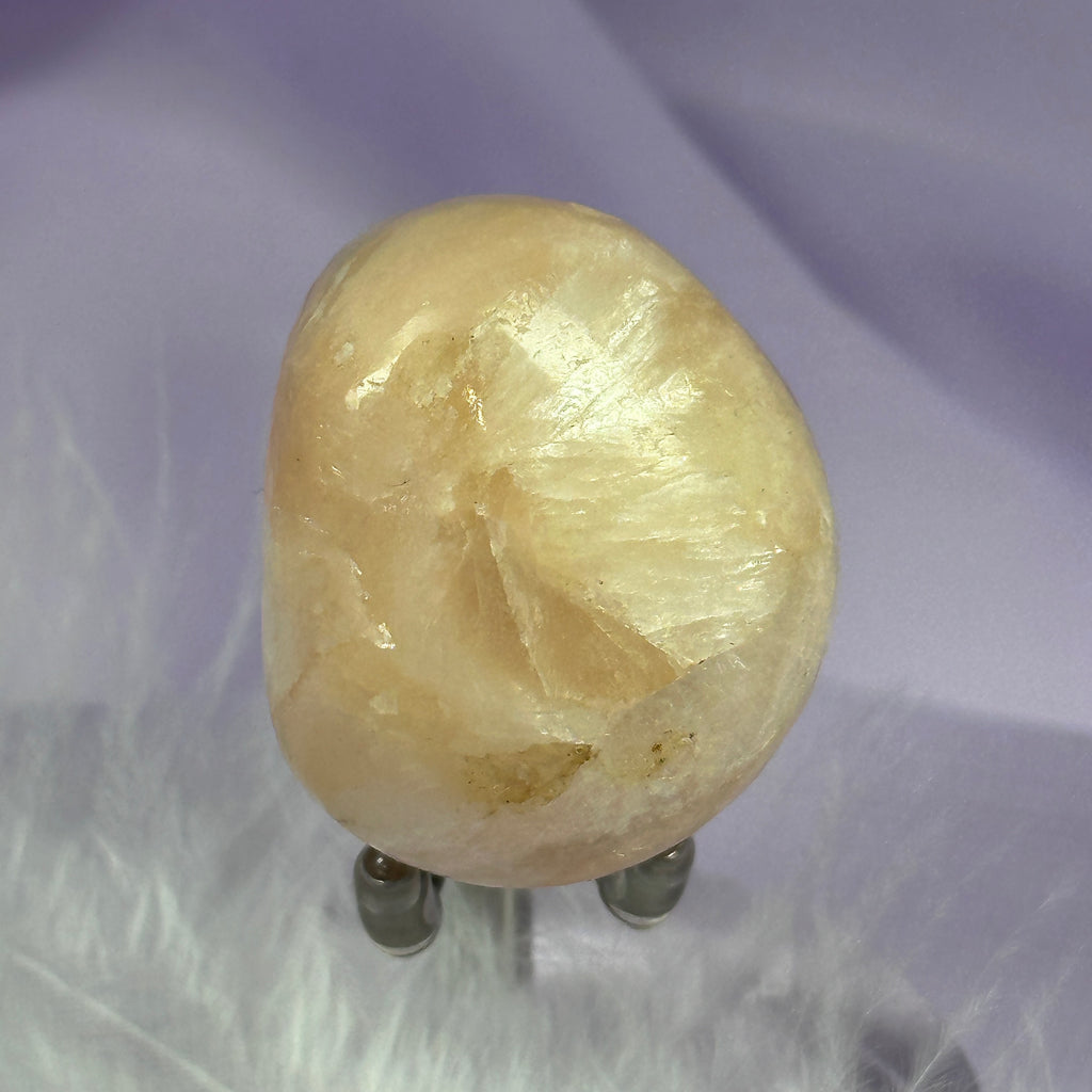 Jumbo Peach Stilbite crystal tumble stone 32g SN56150