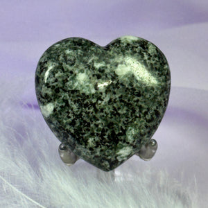 Preseli Bluestone crystal heart, Stonehenge 41g SN55885