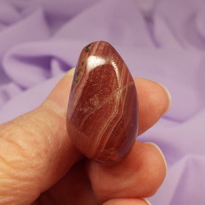 Beautiful polished stone AAA grade Rhodochrosite 21g SN49001