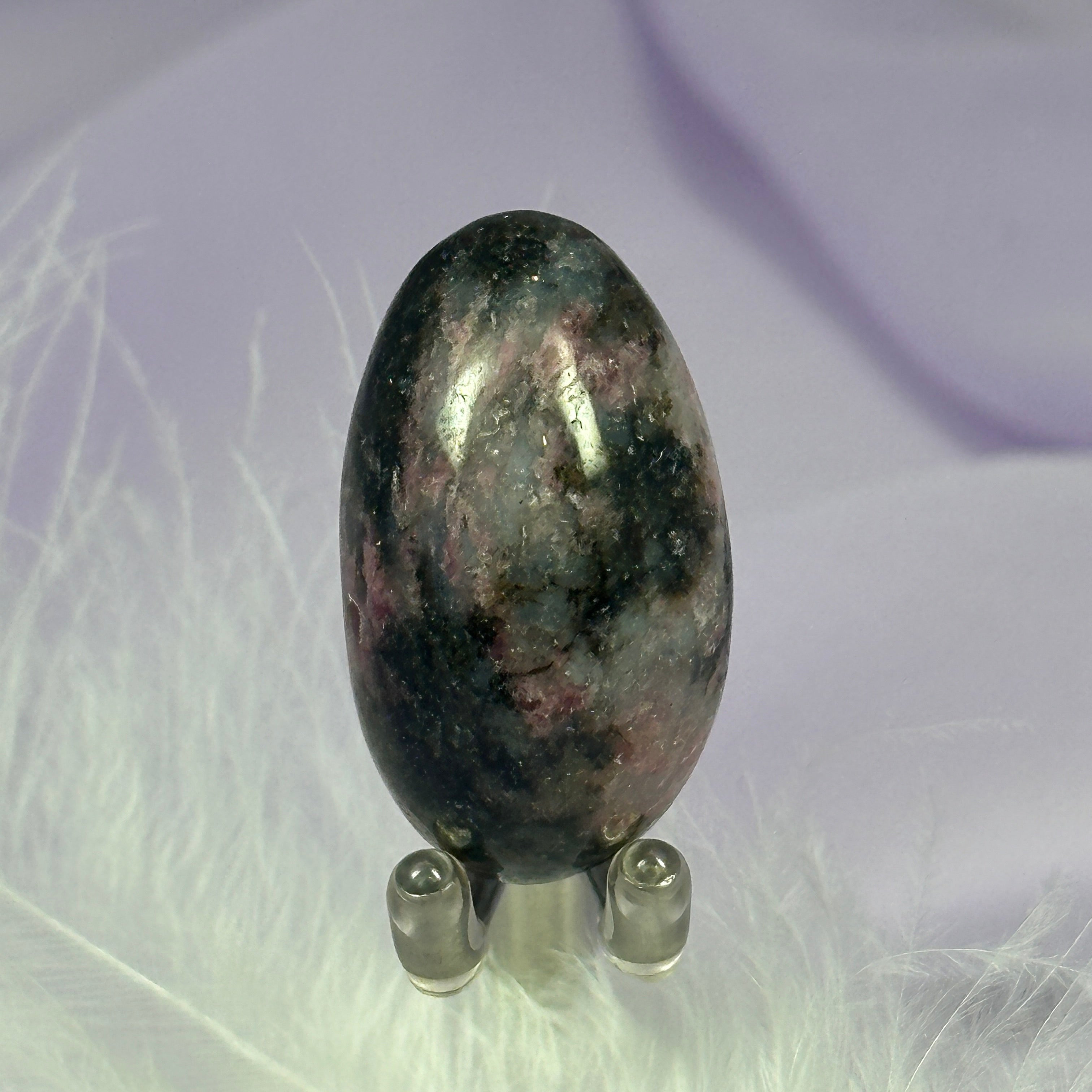 Rhodonite and Manganese in Quartz crystal tumble stone 18.8g SN54584