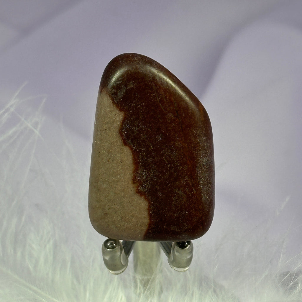 Narmedeswar Shiva Lingam Stone crystal tumble stone 15.3g SN18771