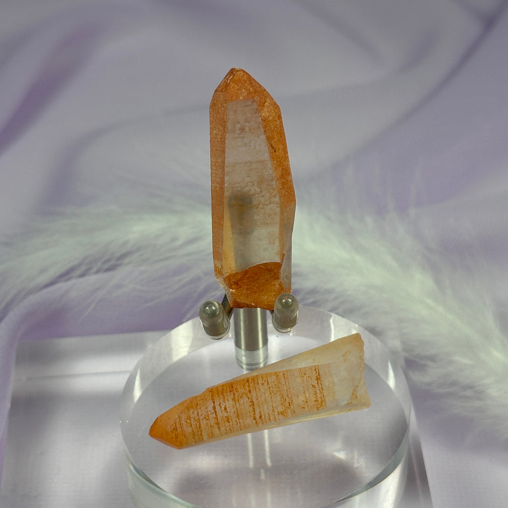 Clearance - Rare 2 x small nat. Peach Lemurian Seed Quartz points 14.0g SN27691