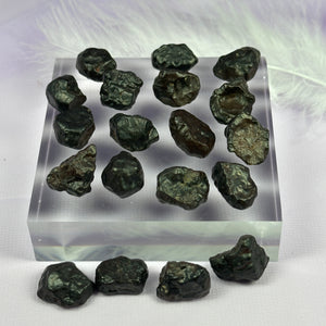 One rare small naturally smoothed piece Tsesite, tectite, tektite 3g-4g SN54991
