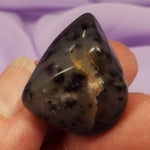 Unusual Sweetwater Agate tumblestone 'Confidence' 9.7g SN49428