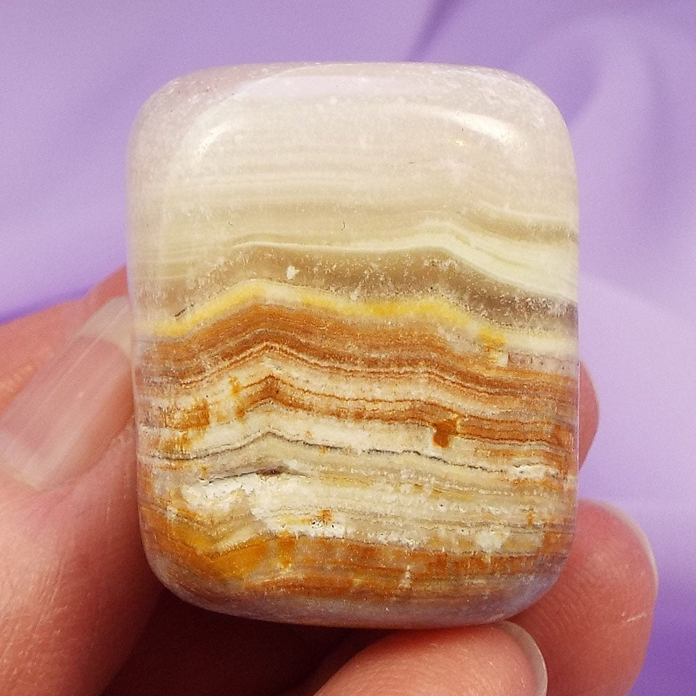 Large Banded Onyx tumblestone 'Heal Old Wounds' 38g SN52161
