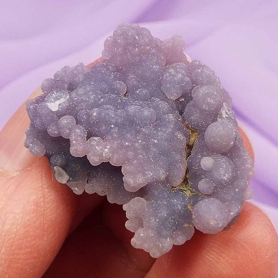 Small natural cluster Grape Agate, Chalcedony 'Take a Breath' 7.9g SN52069