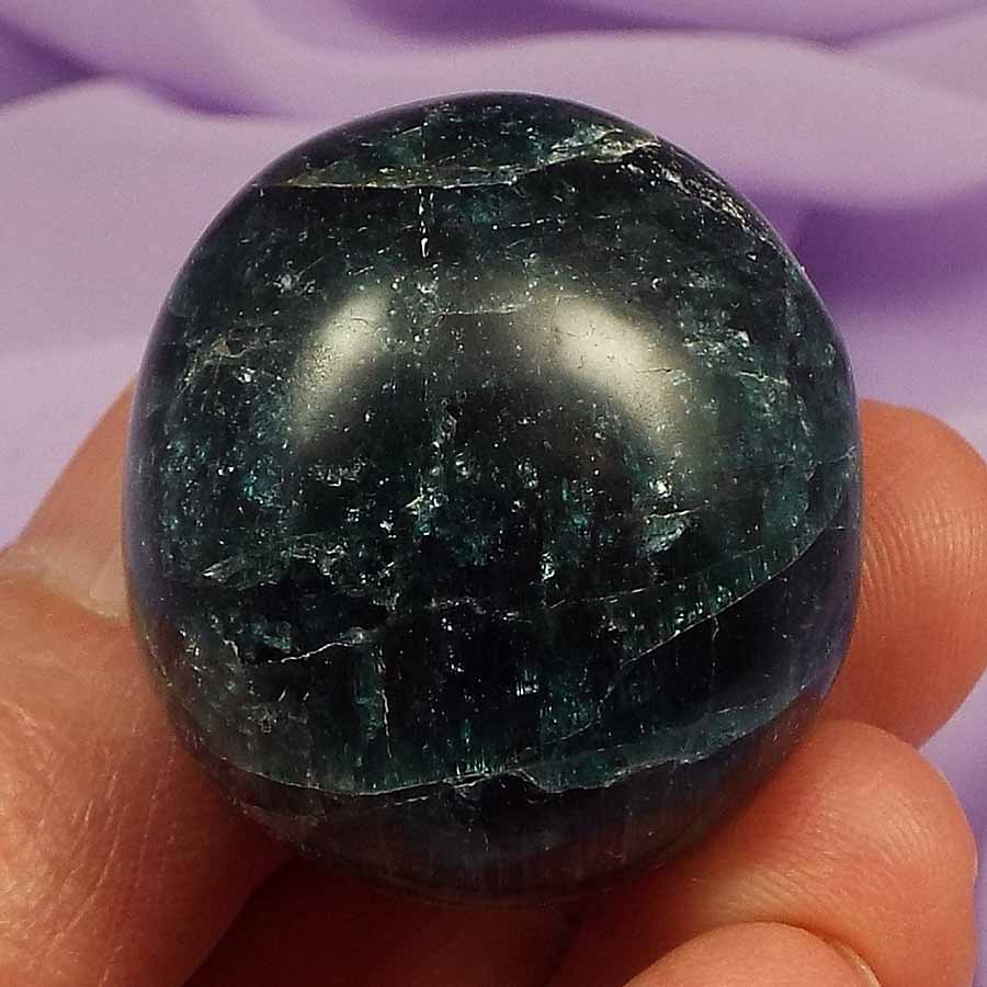 Rare large Green Apatite tumblestone 'Develop Psychic Gifts' 43g SN48587