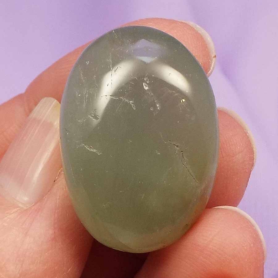 Rare Green Aquamarine tumble stone 'Overcome Emotional Shock' 11.1g SN53603