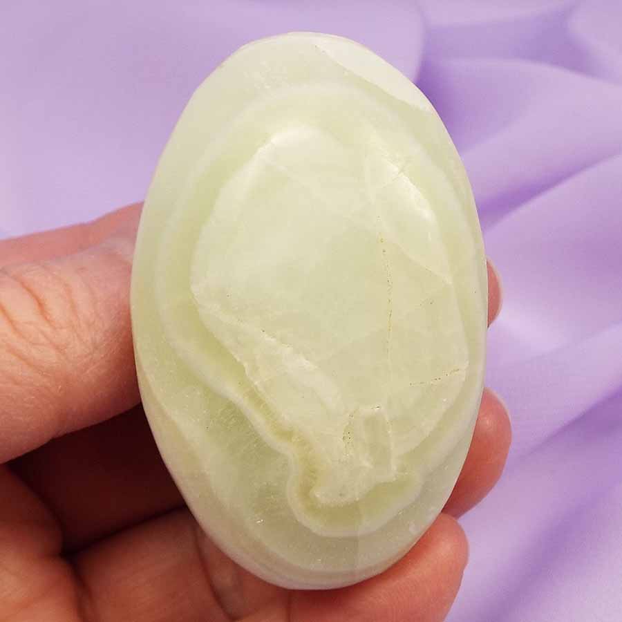 Banded Green Calcite palm stone 'New Possibilities' 82g SN46273