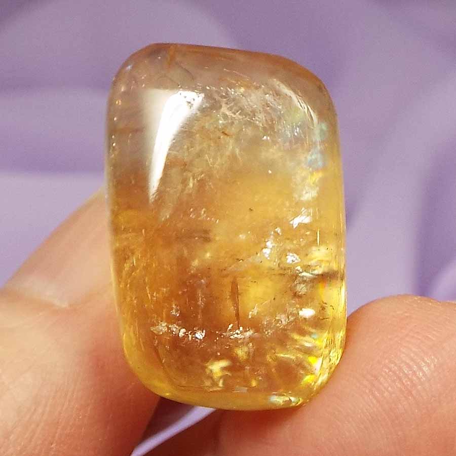 Honey Calcite tumble stone, Rainbows 'Feel Clear Headed' 11.2g SN51642