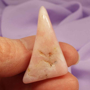 Pink Opal crystal tumble stone 10.4g SN43992