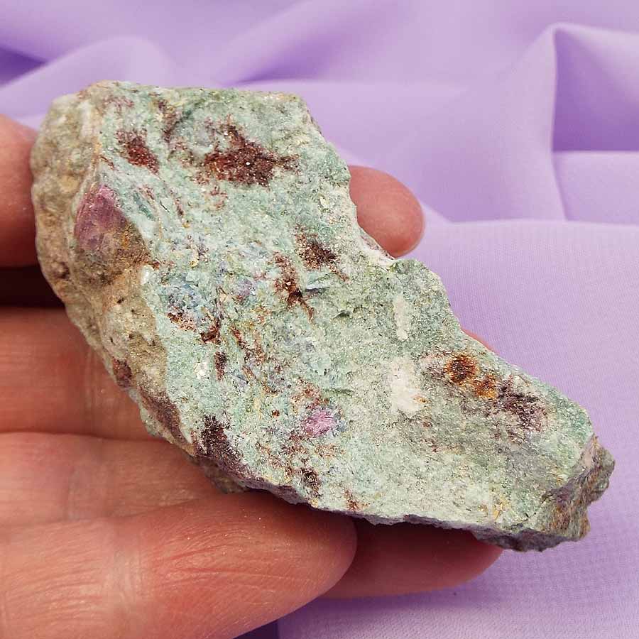 Natural piece Ruby in Fuchsite 'Change The World' 79g SN51996