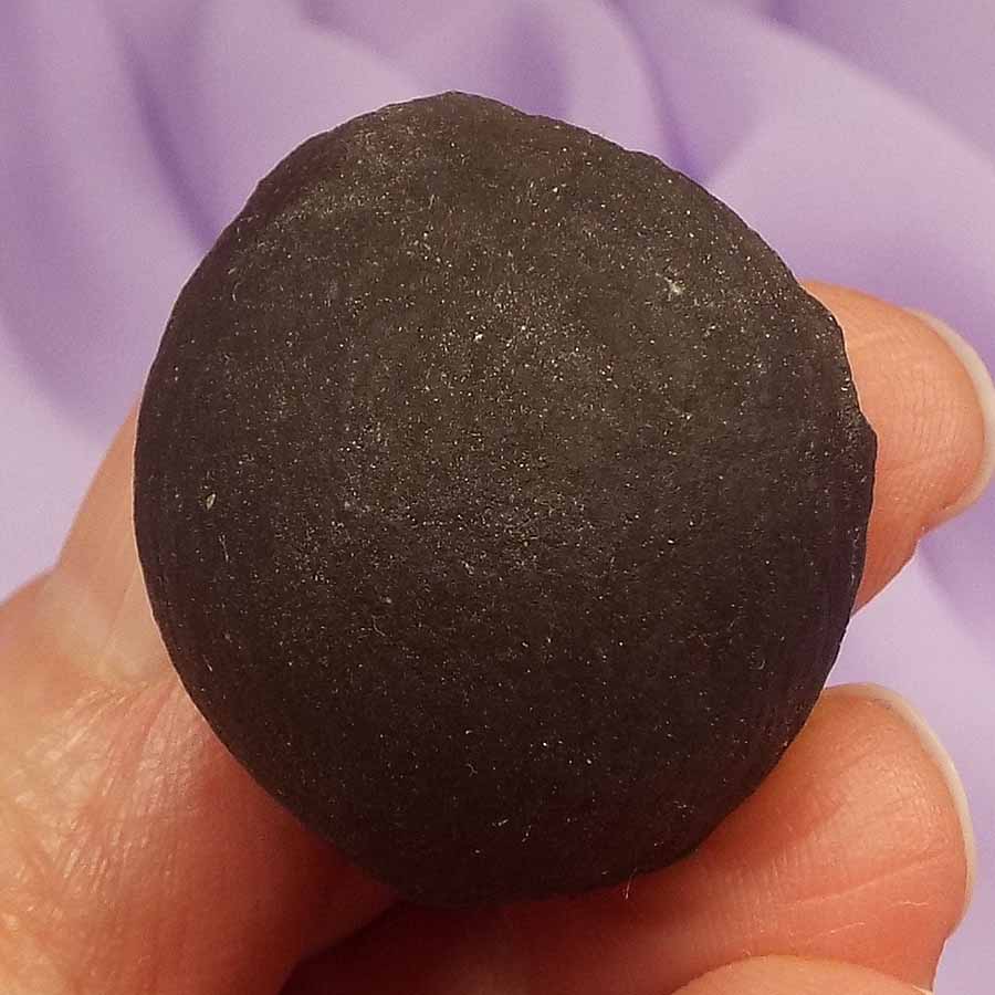 Natural Truffle Chalcedony 'ball', Womb Stone 24g SN21036