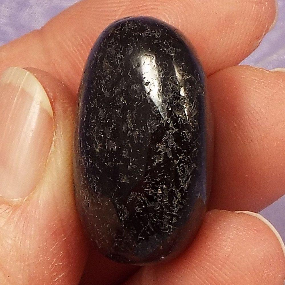 Rare Black Gabbro with Bronzite tumblestone 'Simply Be' 18.1g SN21410