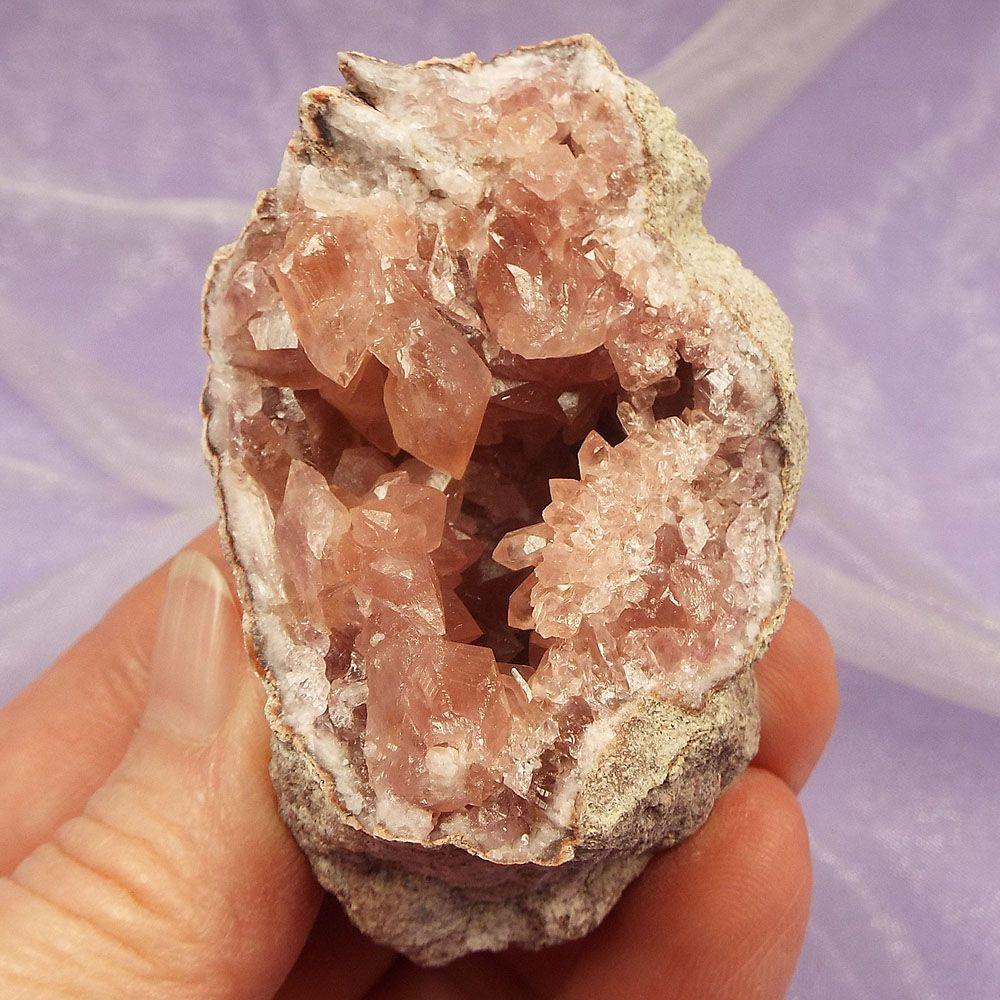 Rare A grade Pink Amethyst geode piece 83g SN48804